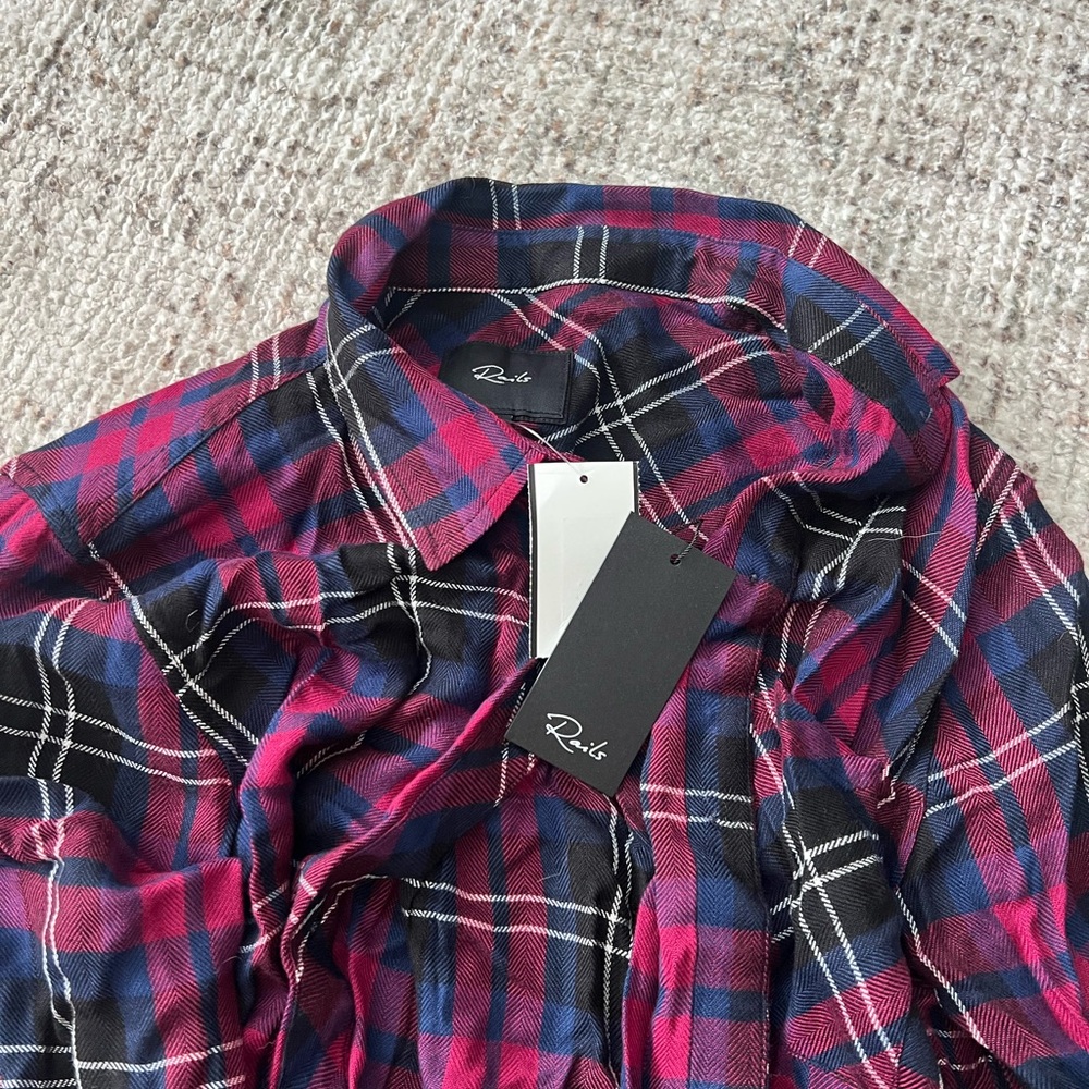 NWT Rails Hunter Button down - Picture 2 of 2